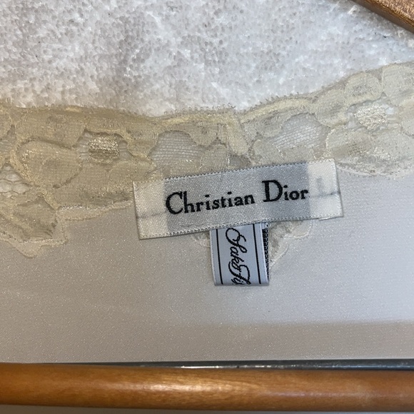 Christian Dior Rare Vintage Negligee & Robe - Picture 3 of 13